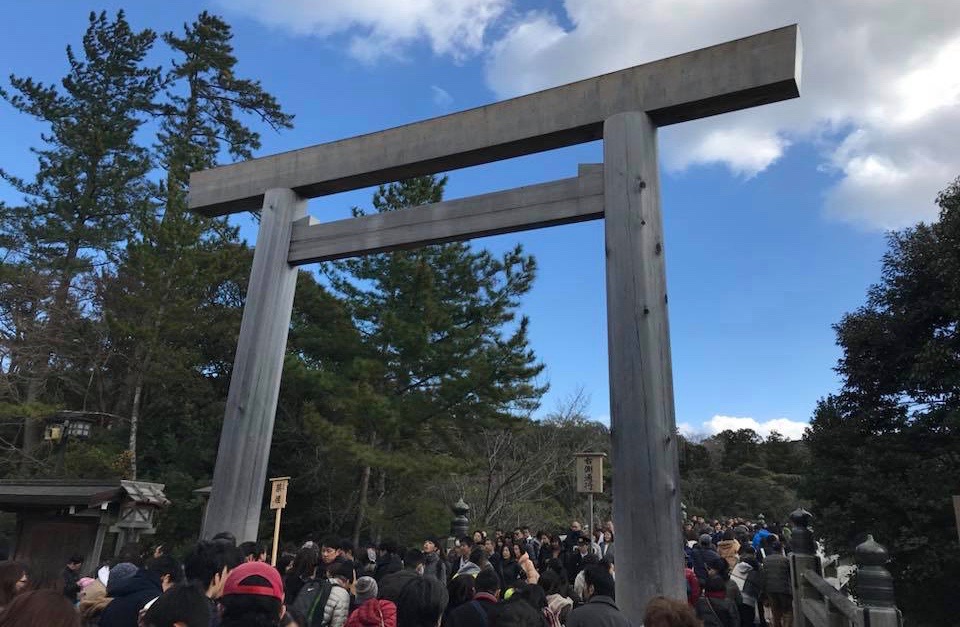 伊勢神宮　初詣　混雑